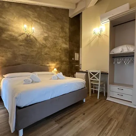 בית חווה Il Casolare Punto Fiore קסטל סן פייטרו טרמה