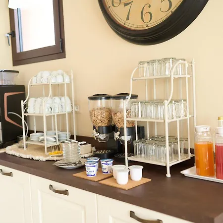 בית חווה Il Casolare Punto Fiore קסטל סן פייטרו טרמה