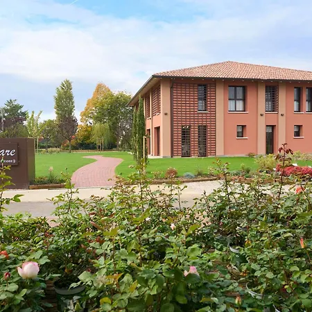 Il Casolare Punto Fiore בית חווה קסטל סן פייטרו טרמה