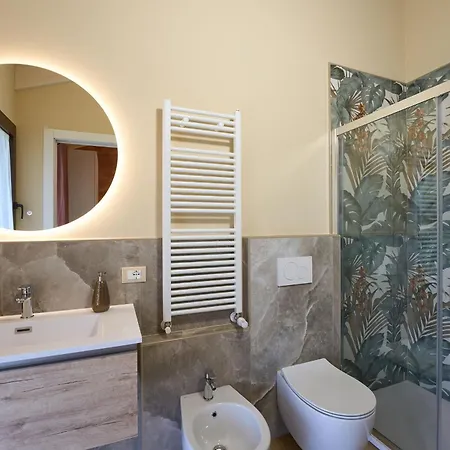 Il Casolare Punto Fiore בית חווה *