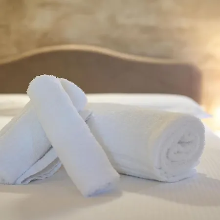 Il Casolare Punto Fiore בית חווה