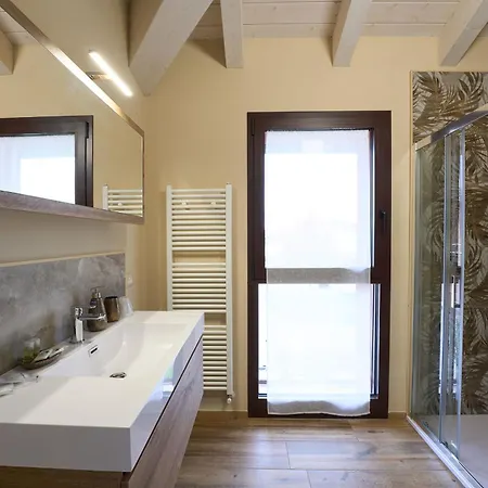 Il Casolare Punto Fiore בית חווה