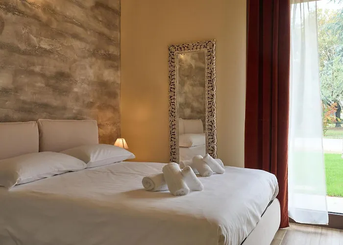 مزرعة للإقامة Il Casolare Punto Fiore *