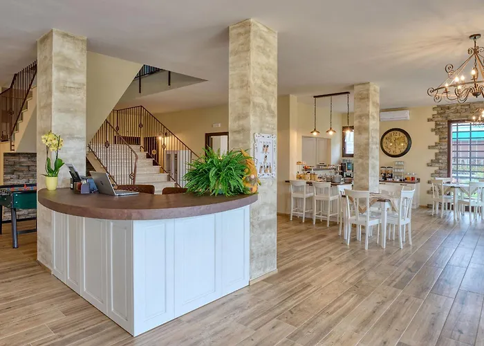 Il Casolare Punto Fiore مزرعة للإقامة