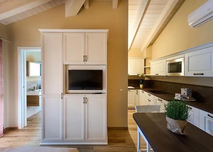 Il Casolare Punto Fiore * كاستيل سان بييترو تي