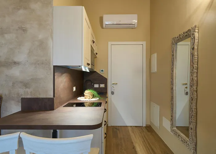 مزرعة للإقامة Il Casolare Punto Fiore