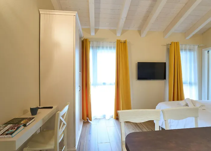 Il Casolare Punto Fiore مزرعة للإقامة *