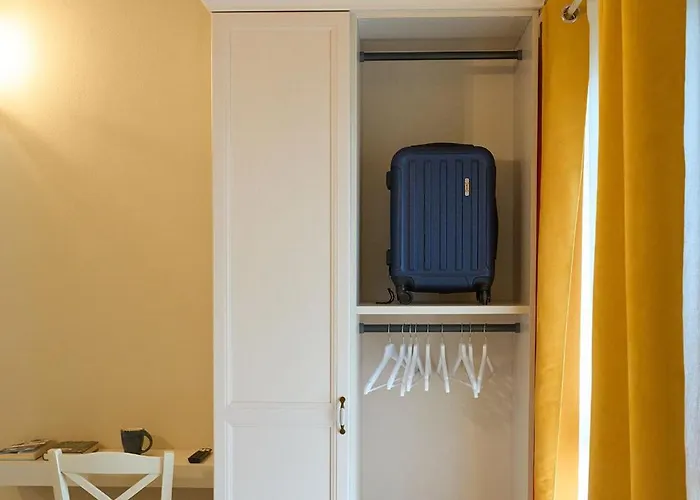 Il Casolare Punto Fiore مزرعة للإقامة كاستيل سان بييترو تي