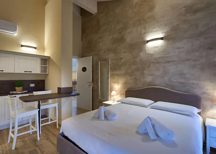 مزرعة للإقامة Il Casolare Punto Fiore كاستيل سان بييترو تي